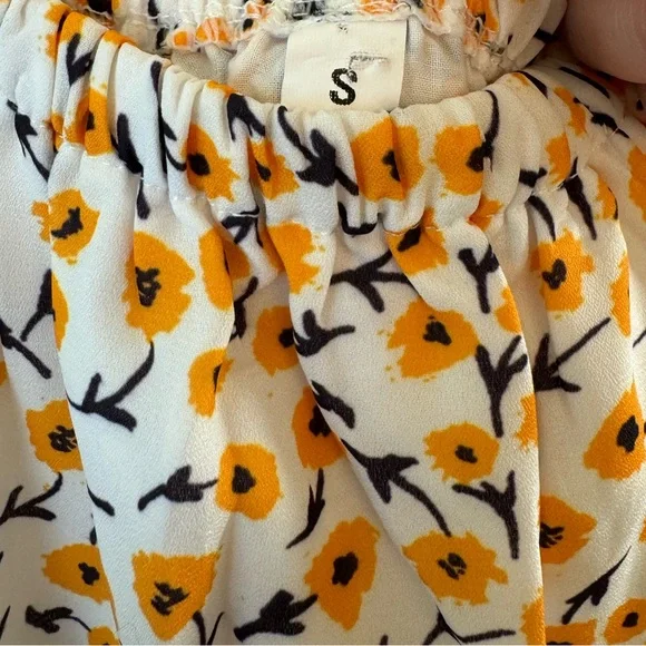 Floral Dress - Picture 4 of 4